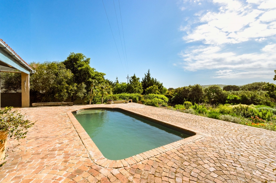7 Bedroom Property for Sale in Tre Donne Estate Western Cape